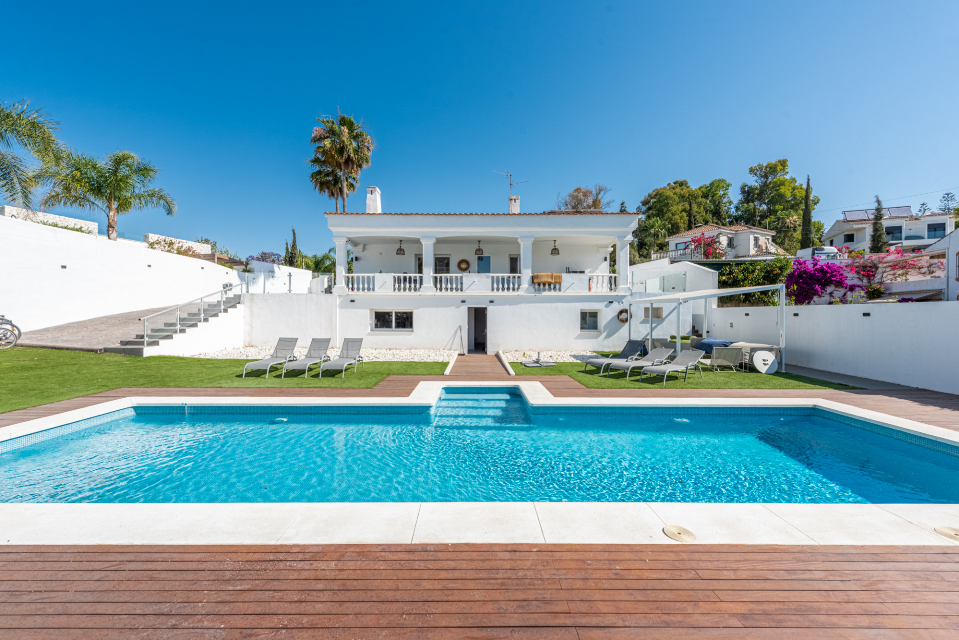 Villa moderna a poca distancia de todas las comodidades y la playa en El Rosario!