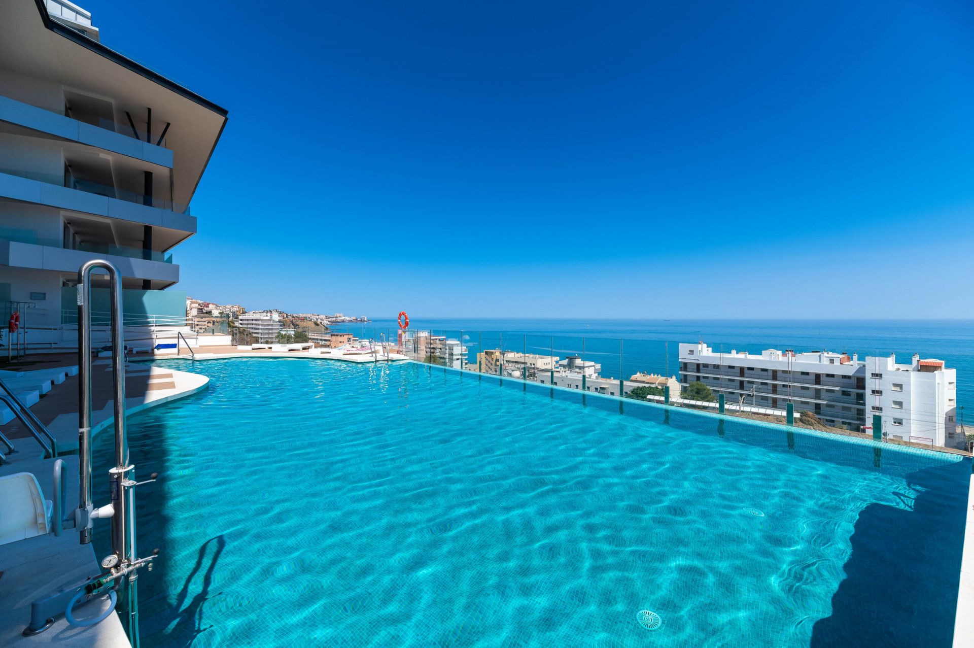 Duplex Penthouse with Sea Views in El Higueron – Luxury Property on the Costa del Sol