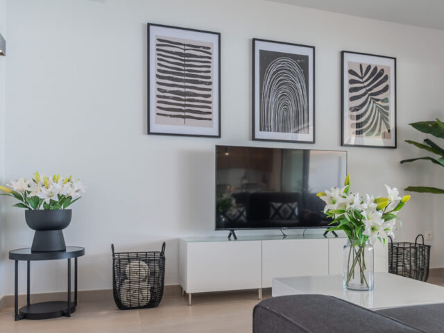 Ático Dúplex con Vistas al Mar en El Higuerón – Vivienda de Lujo en la Costa del Sol | Image 3