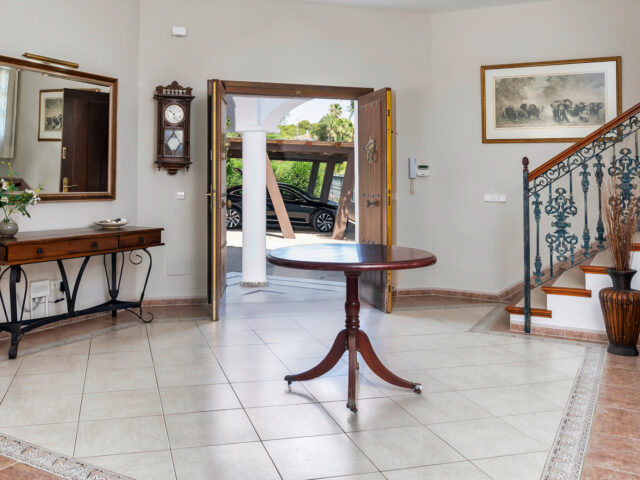 Villa Vitelli – Magnífica Mansión Andaluza ubicada en Cancelada, Estepona | Image 3