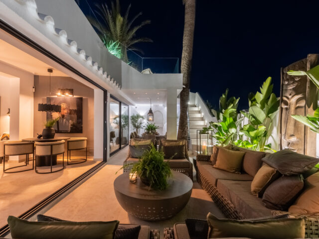 Town House en El Oasis Club, Marbella Golden Mile, Marbella, Malaga | Image 1
