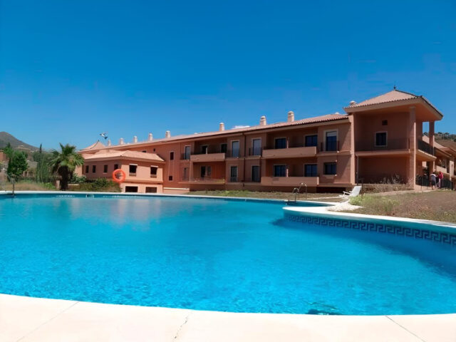 Multi-purpose building in Jarazmin, ideal for investment on the Costa del Sol. | Image 3