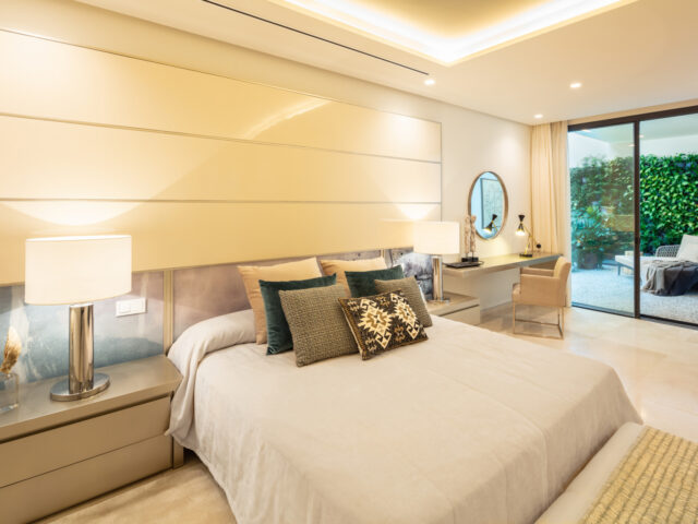 Villa Aurora, una obra maestra de lujo y sofisiticación ubicada en la prestigiosa comunidad de La Cerquilla, Marbella. | Image 3
