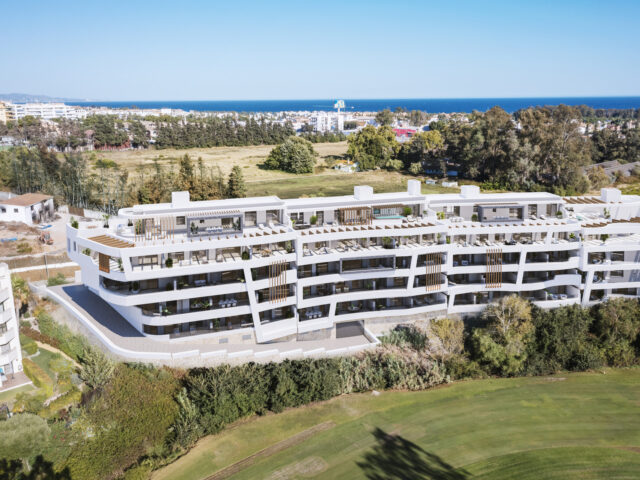 Breeze: Espectacular proyecto de 34 apartamentos y áticos, ubicado en primera linea de golf en Marbella. | Image 2