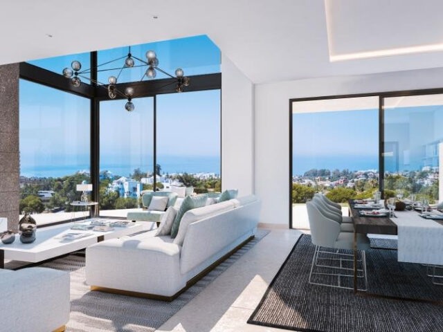 The List Río Real: Vive el lujo en Exclusivas Villas en Marbella | Image 1