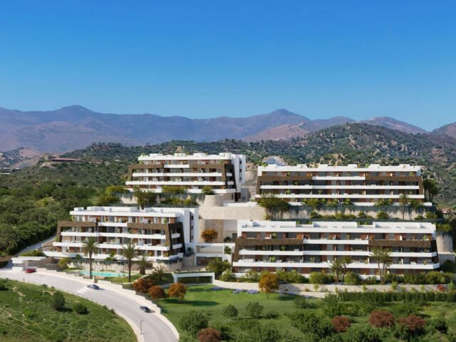Balcon del Mediterraneo: Luxury Homes on Estepona’s New Golden Mile | Image 3