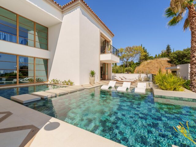 Villa Cina: Luxury villa on the Costa del Sol, with sea and mountain views | Image 1