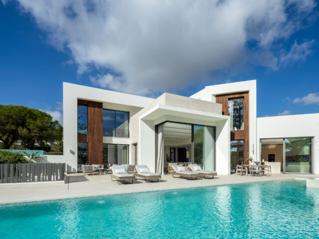 Villa Imagine, luxury villa opposite Las Brisas Golf Club in Nueva Andalucía | Image 1