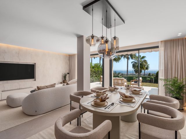 Maison Vue: Adosado Renovado en La Quinta Hills, Benahavís | Image 1