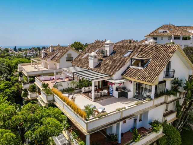 Penthouse Estelle, ático dúplex renovado en venta en la Milla de Oro