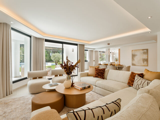Villa Zéphire, residencia contemporánea con vistas al mar junto a la Milla de Oro | Image 1