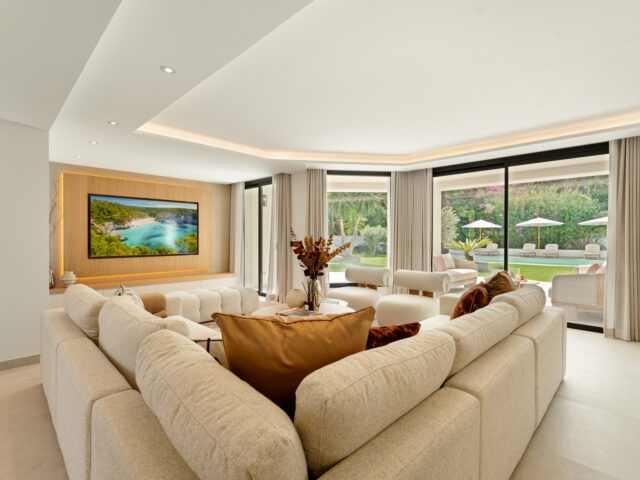 Villa Zéphire, residencia contemporánea con vistas al mar junto a la Milla de Oro | Image 2